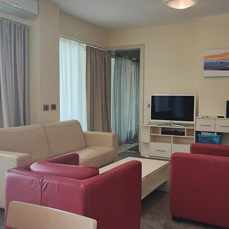 Oziris Apartment بودفا المظهر الخارجي الصورة