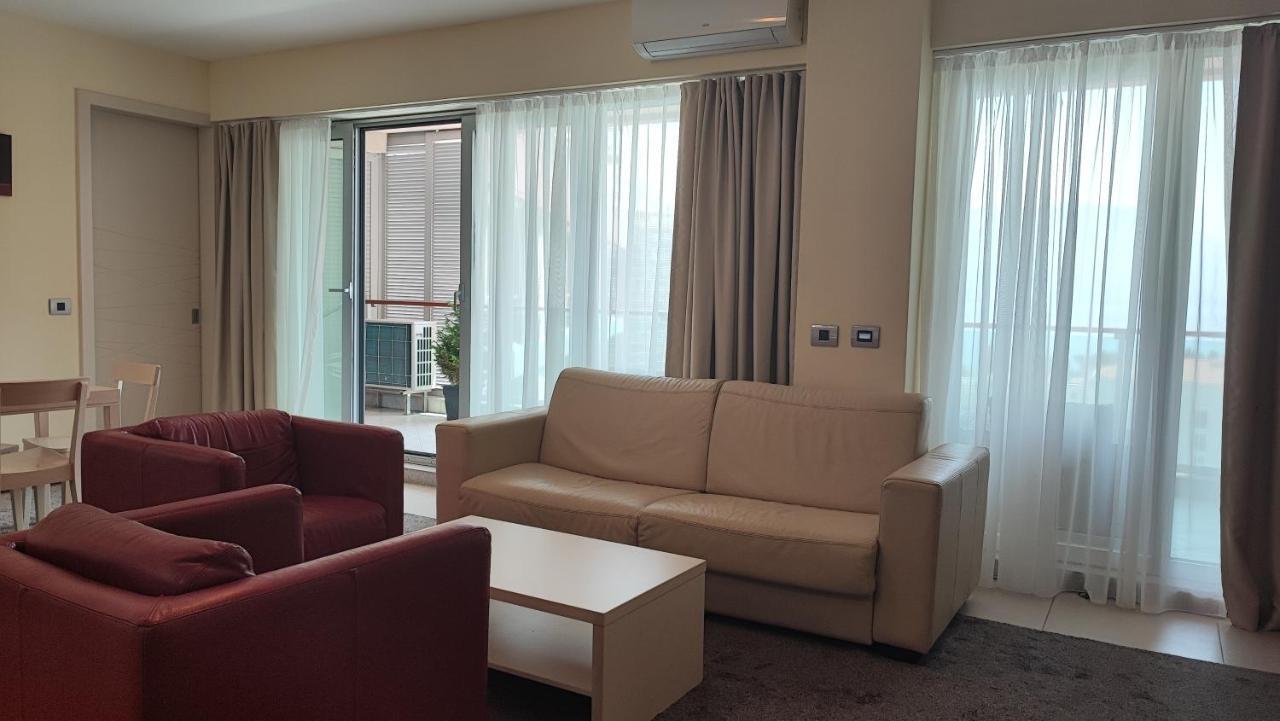 Oziris Apartment بودفا المظهر الخارجي الصورة